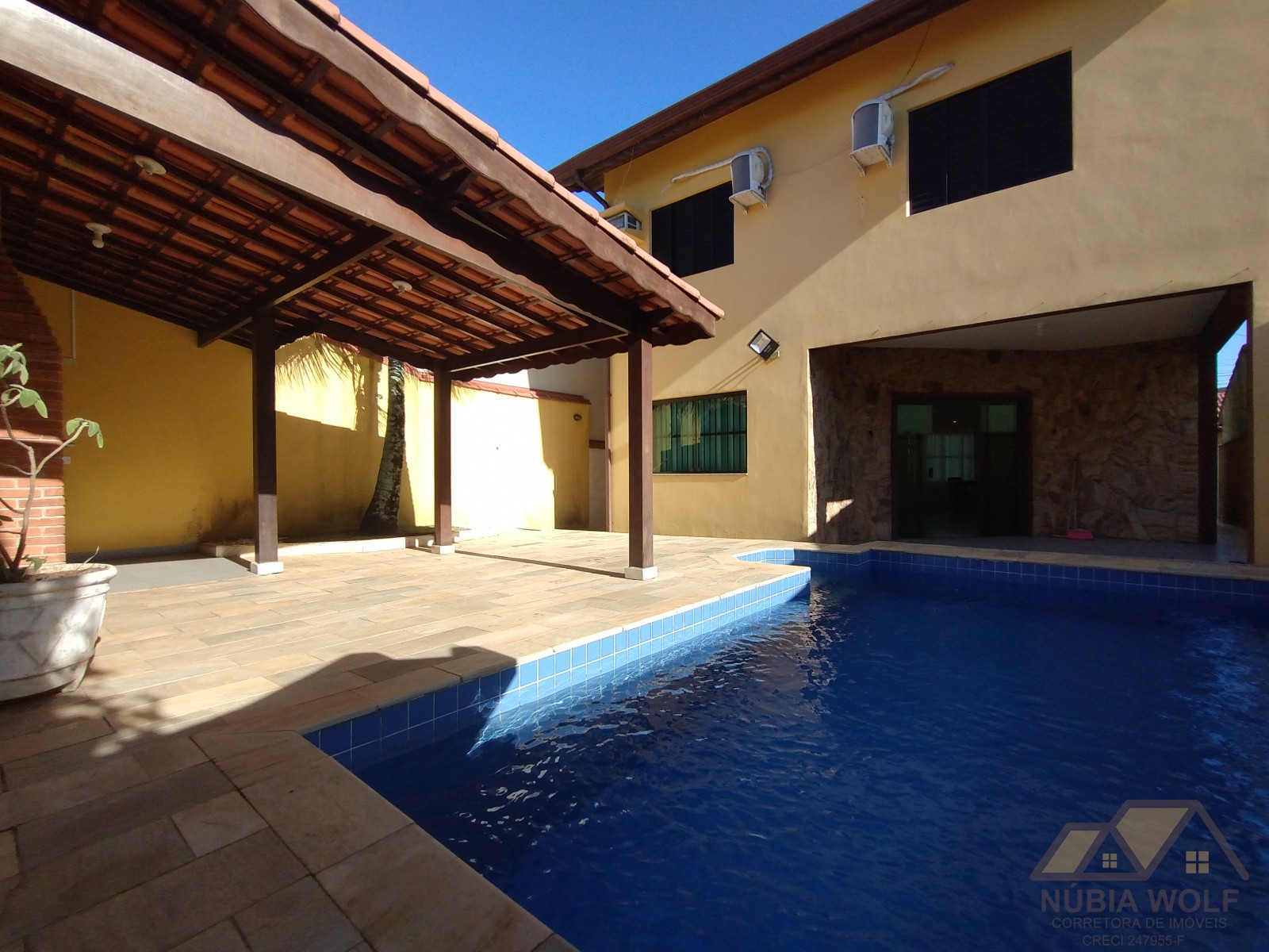 Casa para venda em Peruíbe