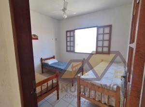 Casa no bairro São José, Lado Linha, em Peruíbe