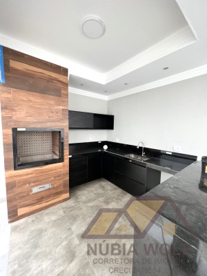 Casa no bairro Jardim Imperador, Lado Linha, em Peruíbe