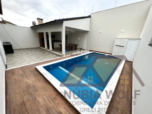 Casa no bairro Jardim Imperador, Lado Linha, em Peruíbe