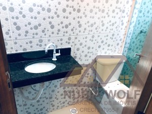 Casa no bairro São José, Lado Linha, em Peruíbe