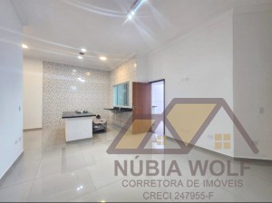 Casa no bairro São José, Lado Linha, em Peruíbe