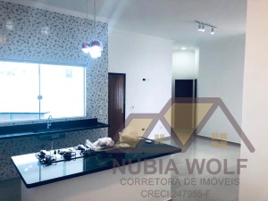 Casa no bairro São José, Lado Linha, em Peruíbe