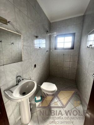 Casa no bairro Belmira Novaes, Lado Praia, em Peruíbe