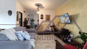 Casa no bairro Ribamar, Lado Linha, em Peruíbe