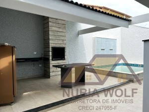 Casa no bairro Jardim Imperador, Lado Praia, em Peruíbe