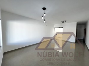 Casa no bairro Oásis, Lado Linha, em Peruíbe