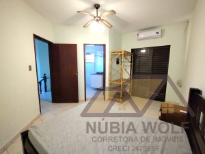Casa no bairro Casablanca, Lado Praia, em Peruíbe
