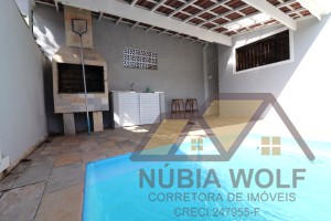 Casa no bairro Turístico, Lado Praia, em Peruíbe