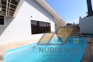 Casa no bairro Turístico, Lado Praia, em Peruíbe