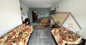 Casa no bairro Ribamar, Lado Linha, em Peruíbe