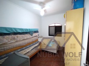 Casa no bairro Flórida, Lado Linha, em Peruíbe