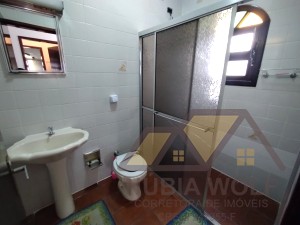 Casa no bairro Flórida, Lado Linha, em Peruíbe