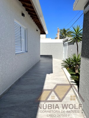 Casa no bairro São José, Lado Praia, em Peruíbe