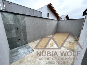 Casa no bairro Flora Rica II, Pós Linha, em Peruíbe