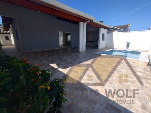 Casa no bairro Oásis, Lado Praia, em Peruíbe