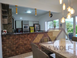 Casa no bairro Três Marias, Lado Linha, em Peruíbe