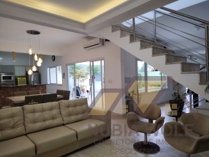 Casa no bairro Três Marias, Lado Linha, em Peruíbe