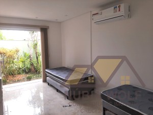 Casa no bairro Três Marias, Lado Linha, em Peruíbe