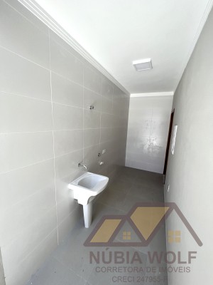 Casa no bairro Oásis, Lado Linha, em Peruíbe