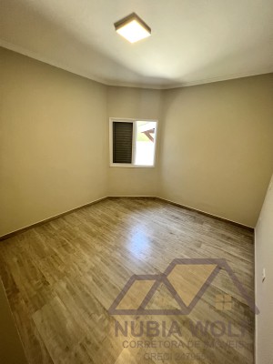 Casa no bairro Oásis, Lado Linha, em Peruíbe