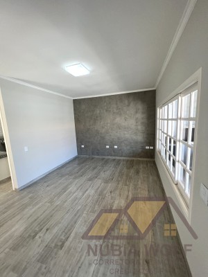 Casa no bairro Oásis, Lado Linha, em Peruíbe