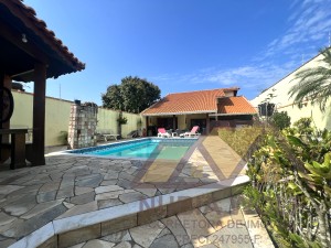 Casa no bairro Cidade Nova Peruibe, Lado Linha, em Peruíbe