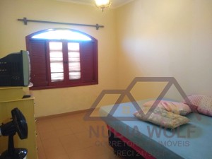 Casa no bairro Flórida, Lado Linha, em Peruíbe