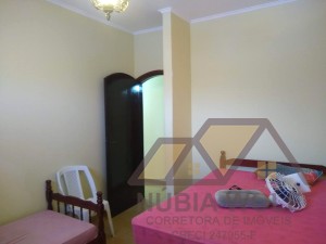 Casa no bairro Flórida, Lado Linha, em Peruíbe