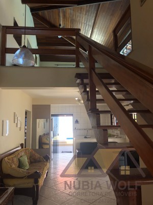 Casa no bairro São José, Lado Linha, em Peruíbe