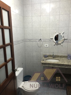 Casa no bairro São José, Lado Linha, em Peruíbe