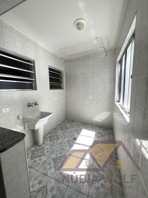 Apartamento no bairro Stella Maris, Frente ao Mar, em Peruíbe