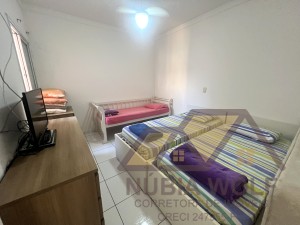 Casa no bairro Jardim Imperador, Lado Linha, em Peruíbe