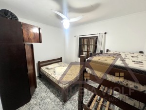 Casa no bairro Turístico, Lado Praia, em Peruíbe