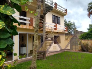 Casa no bairro Beira Mar, Lado Linha, em Peruíbe