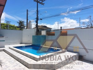 Casa no bairro Cidade Nova Peruibe, Lado Linha, em Peruíbe