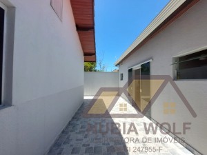 Casa no bairro Cidade Nova Peruibe, Lado Linha, em Peruíbe