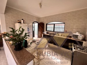 Casa no bairro Stella Maris, Lado Linha, em Peruíbe