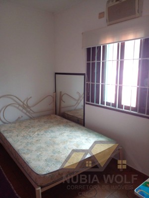 Casa no bairro Oásis, Lado Linha, em Peruíbe