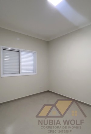 Casa no bairro Oásis, Lado Linha, em Peruíbe