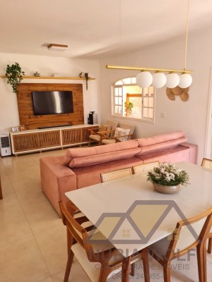 Casa no bairro Três Marias, Lado Linha, em Peruíbe