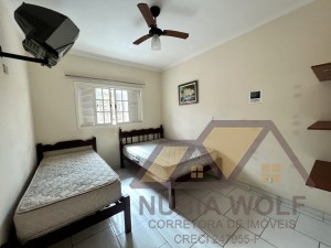 Casa no bairro Icaraíba, Lado Praia, em Peruíbe