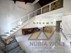 Casa no bairro Icaraíba, Lado Praia, em Peruíbe