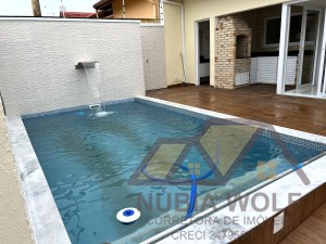 Casa no bairro Jardim Imperador, Lado Linha, em Peruíbe