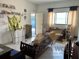 Casa no bairro São José, Pós Linha, em Peruíbe