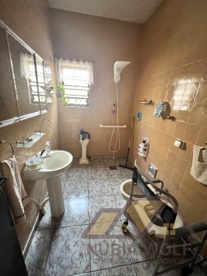 Casa no bairro Stella Maris, Lado Linha, em Peruíbe