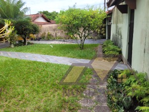 Casa no bairro Stella Maris, Lado Linha, em Peruíbe