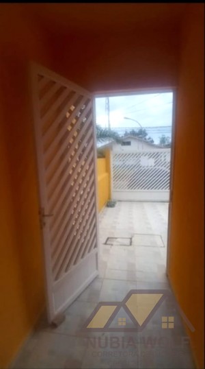 Casa no bairro Centro, Lado Linha, em Peruíbe