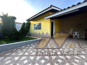 Casa no bairro São José, Lado Linha, em Peruíbe