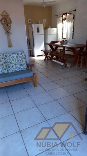 Casa no bairro Oásis, Lado Linha, em Peruíbe